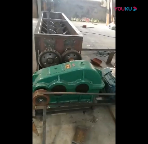 高卓搅拌输送机试机视频