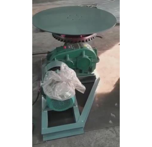 新乡高卓振动筛厂家圆盘给料机试机车间生产视频
